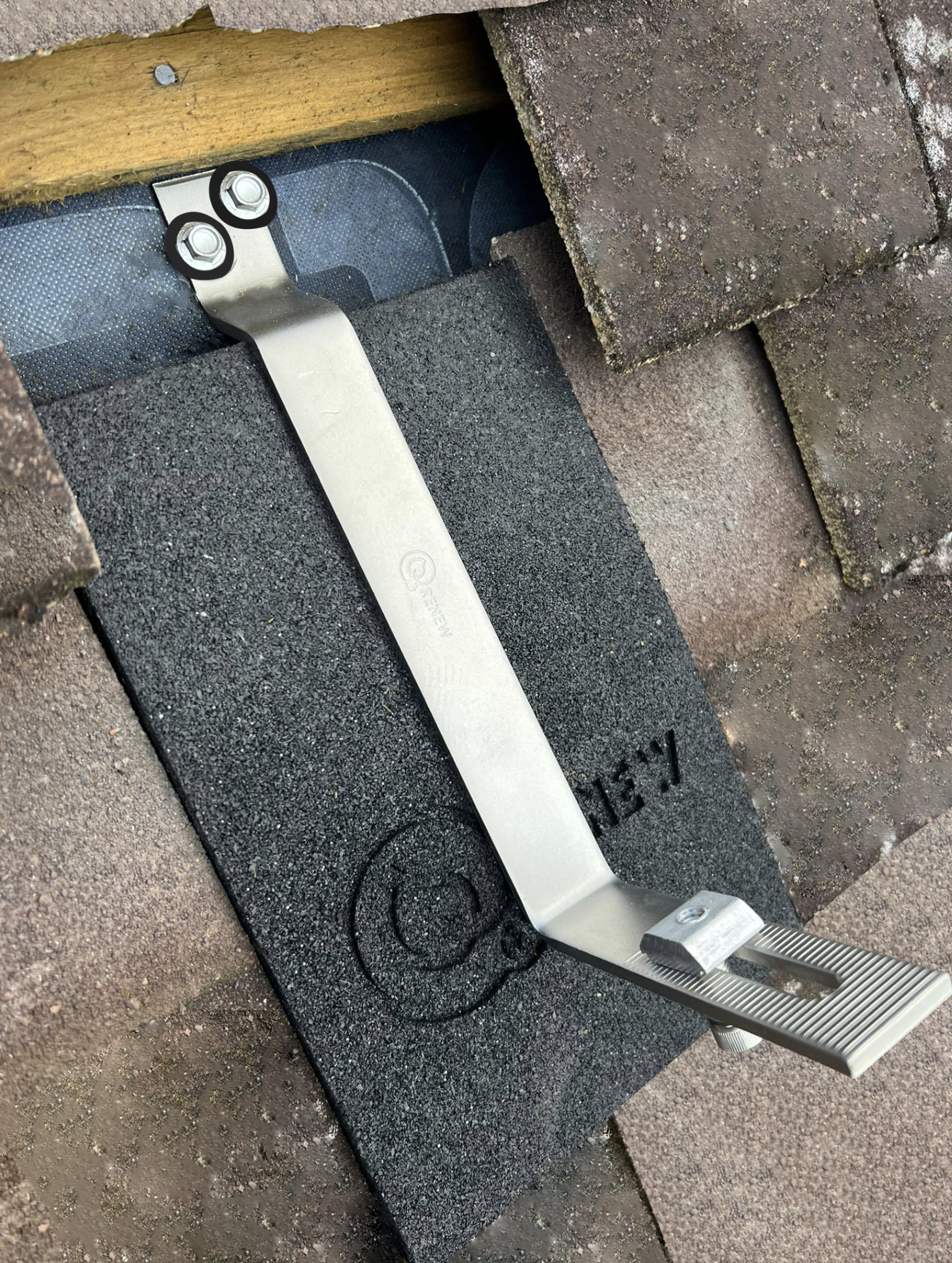 Hook Mat Roof Tile Protector (2 Boxes of 14 Hook Mats)
