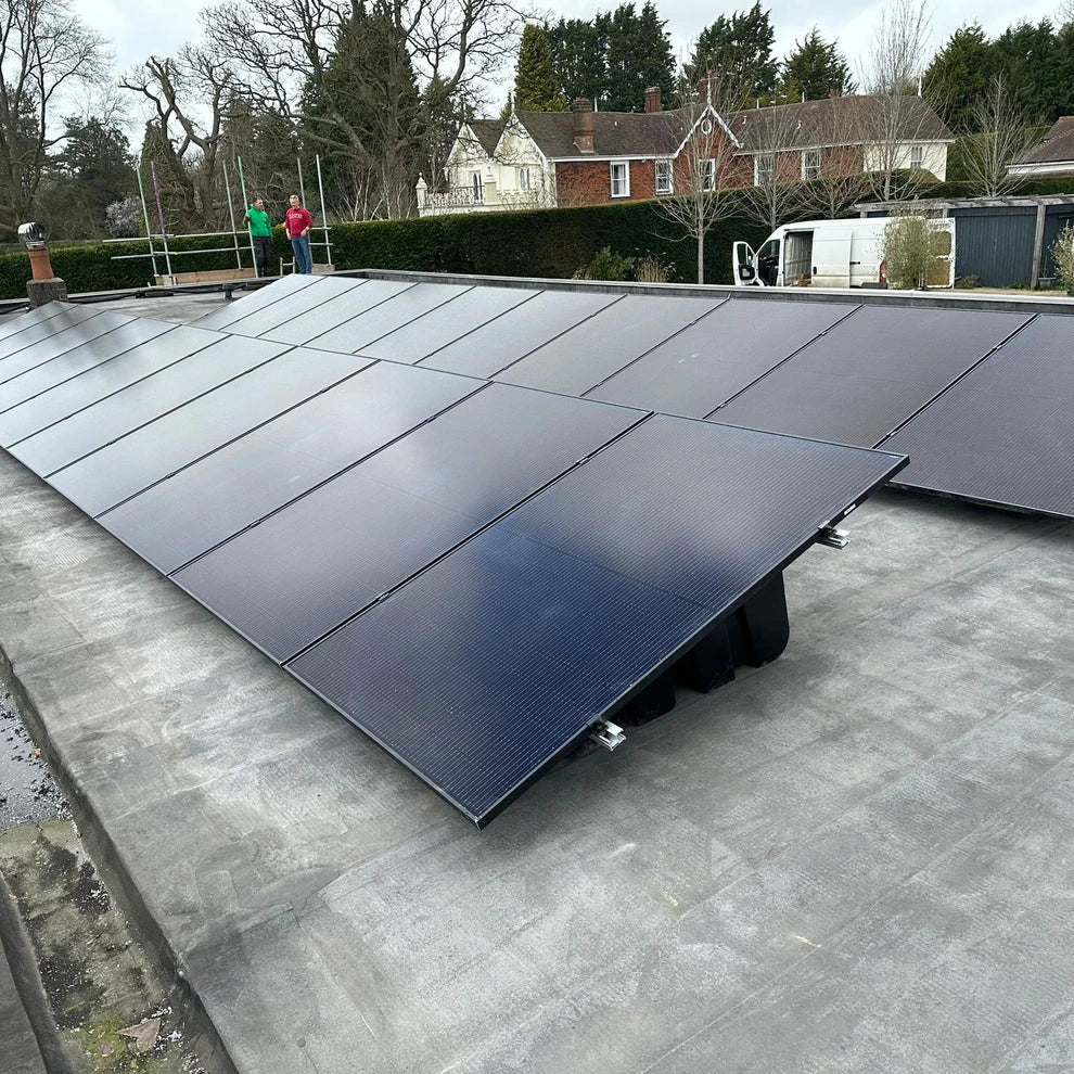 Solar Panels On Flat Roof Easy Plan Solar Panel Mounting With Ballast