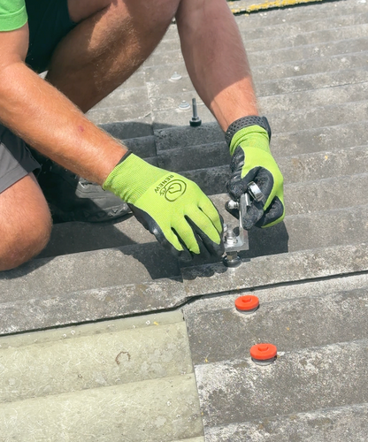 L Foot + Hanger Bolt For Metal Purlin